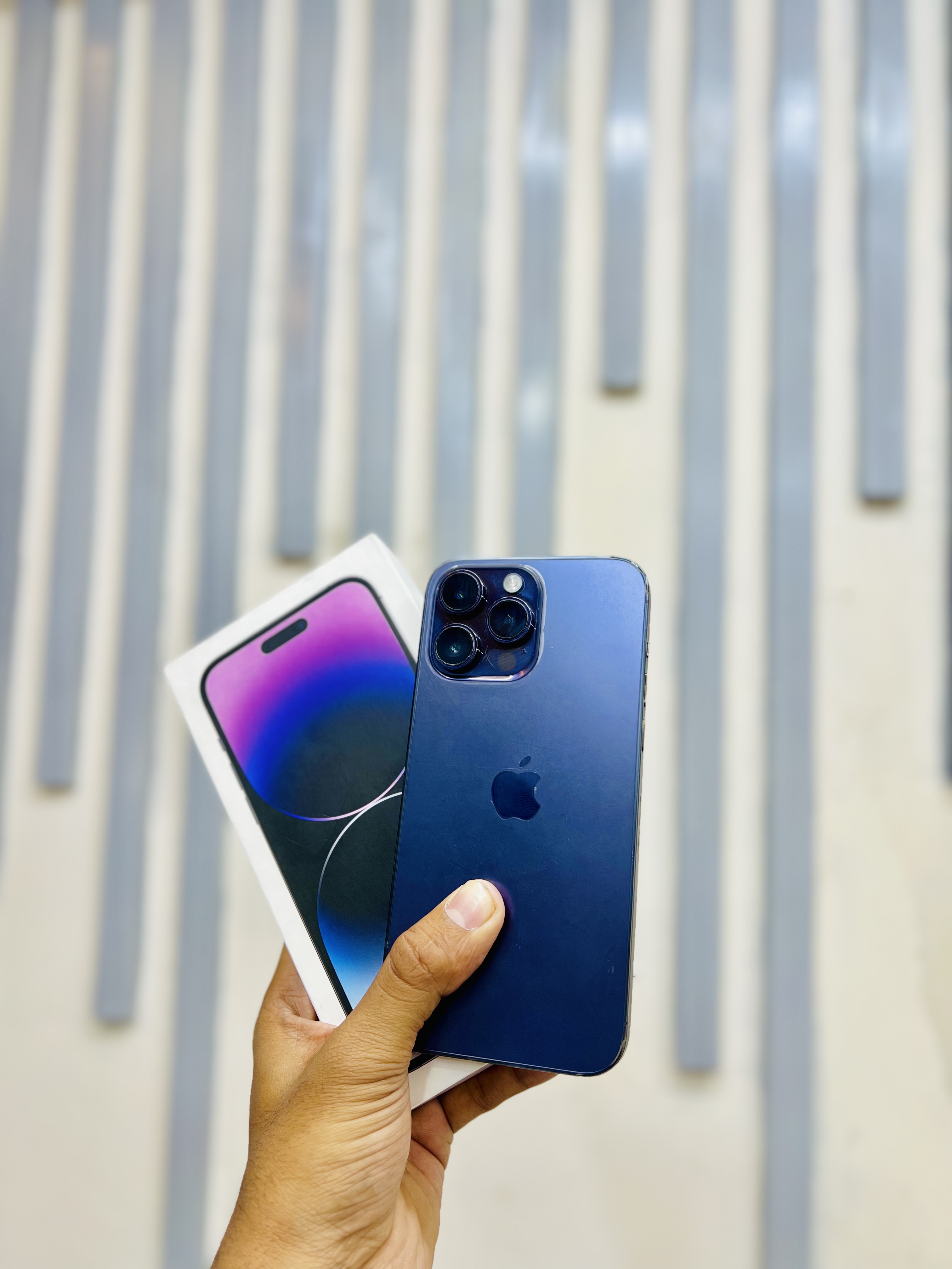 iPhone 14 pro Max🔥🔥  128 GB🔥  Battery :: 83 %🔋   Super fresh condition 🔥🔥